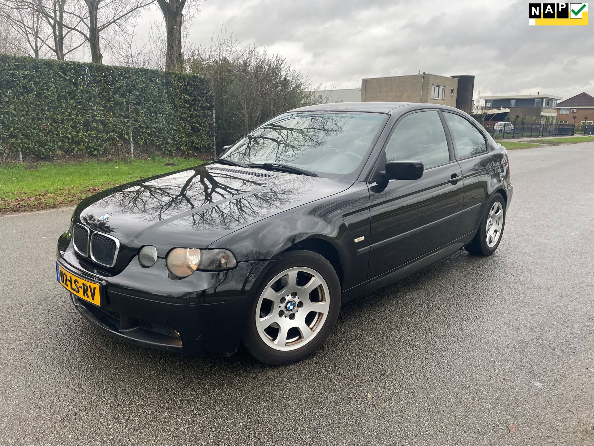 BMW 3-serie Compact occasion - Limited Car